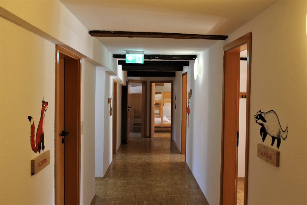 Tierbilder im Tierwohnung-Flur